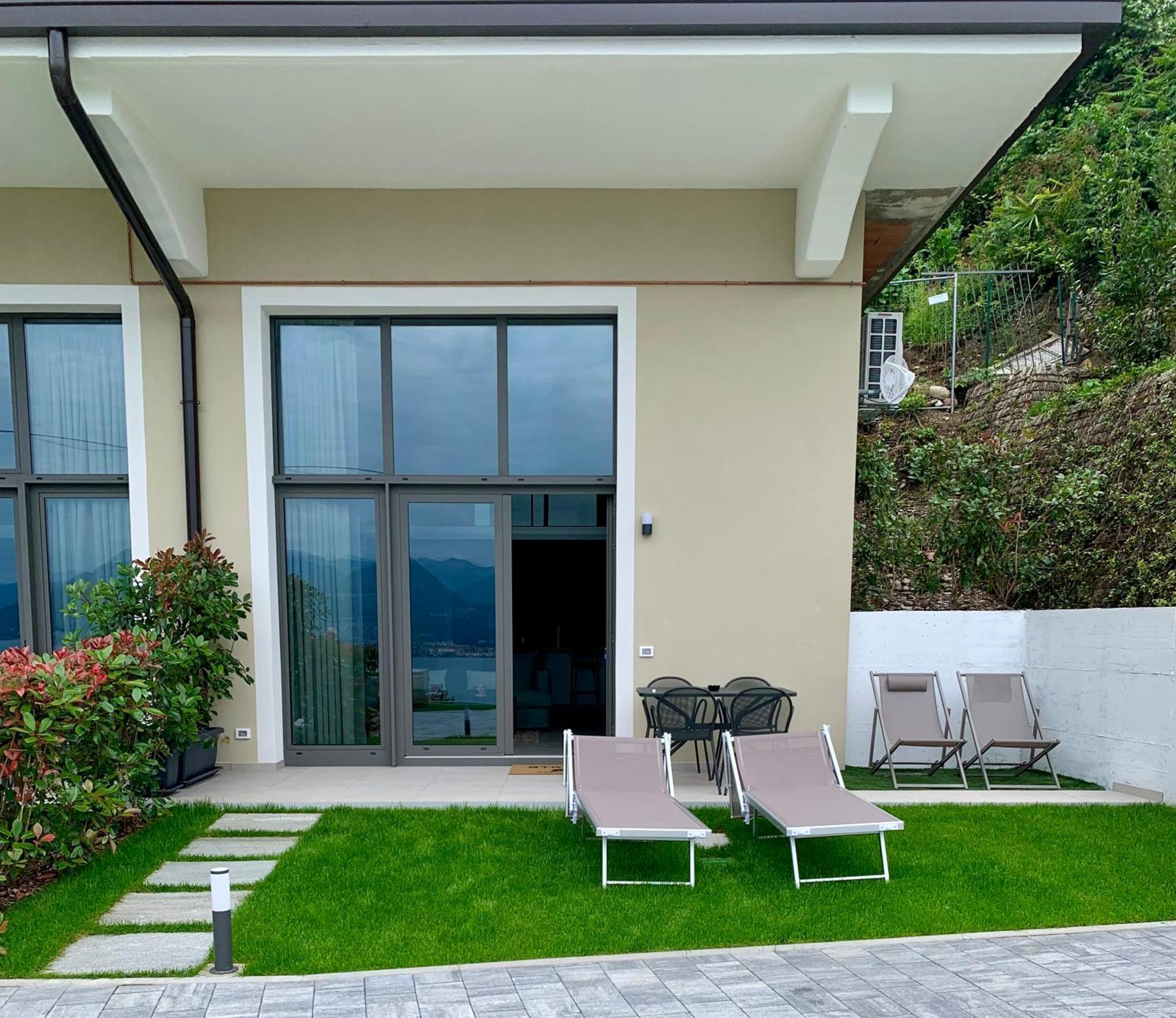 Panorama Loft Apartments Stresa Exterior foto